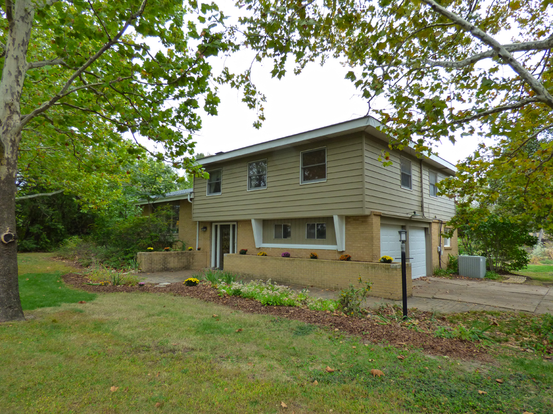 1916 N ST, WICHITA, KS 67206 McCurdy Real Estate & Auction