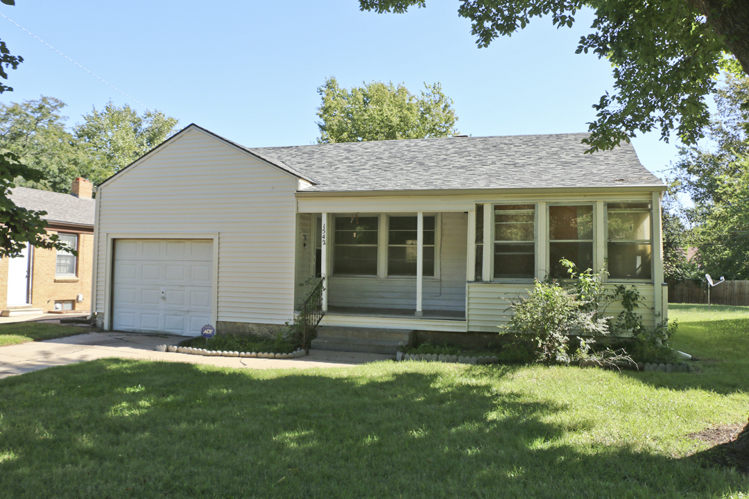 1542 Fairmount St, WICHITA, KS 67208 McCurdy Real Estate & Auction