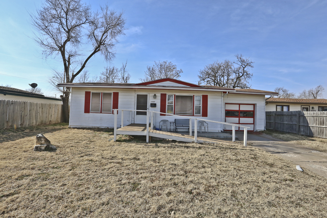 2357 S Osage St, WICHITA, KS 67213 McCurdy Real Estate & Auction