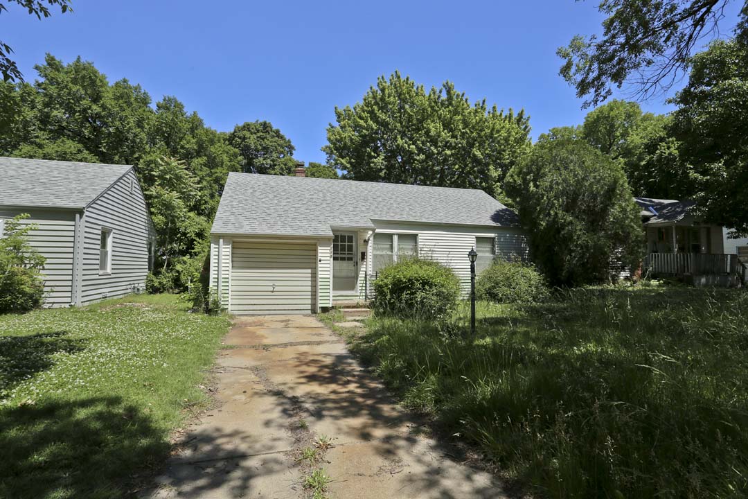 222 S Custer Ave, WICHITA, KS 67213 McCurdy Real Estate & Auction