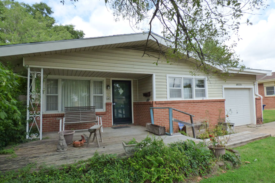 8034 E Levitt Dr, WICHITA, KS 67207 McCurdy Real Estate & Auction