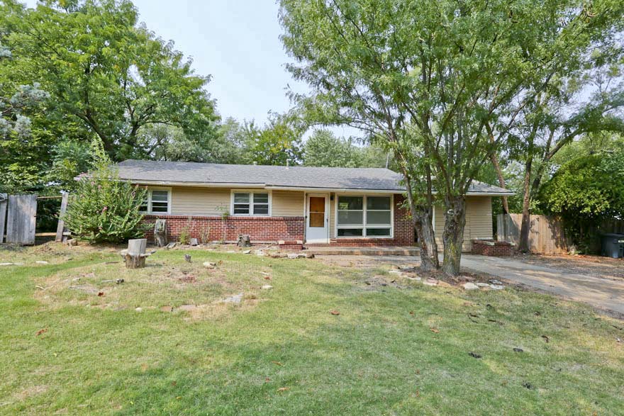 2719 N Vassar St, WICHITA, KS 67220 McCurdy Real Estate & Auction