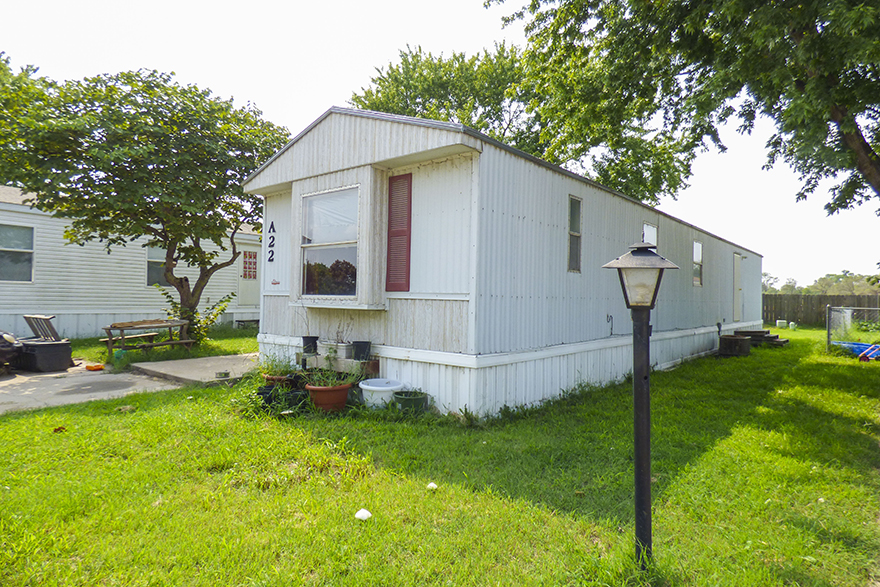 2320 E MACARTHUR RD LOT A22, WICHITA, KS 67216 McCurdy Real Estate