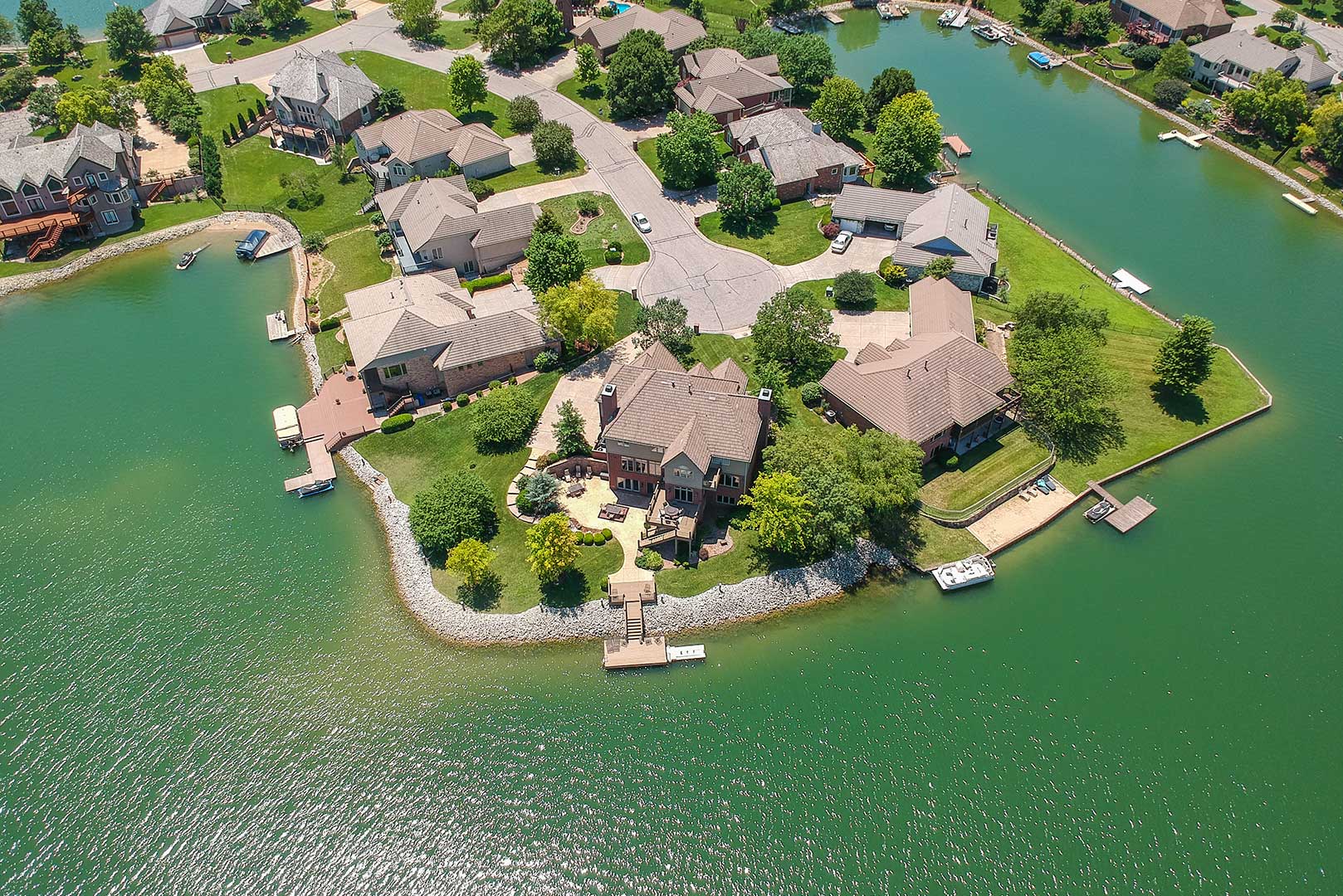 2118 W TIMBERCREEK CT, WICHITA, KS 67204 McCurdy Real Estate & Auction