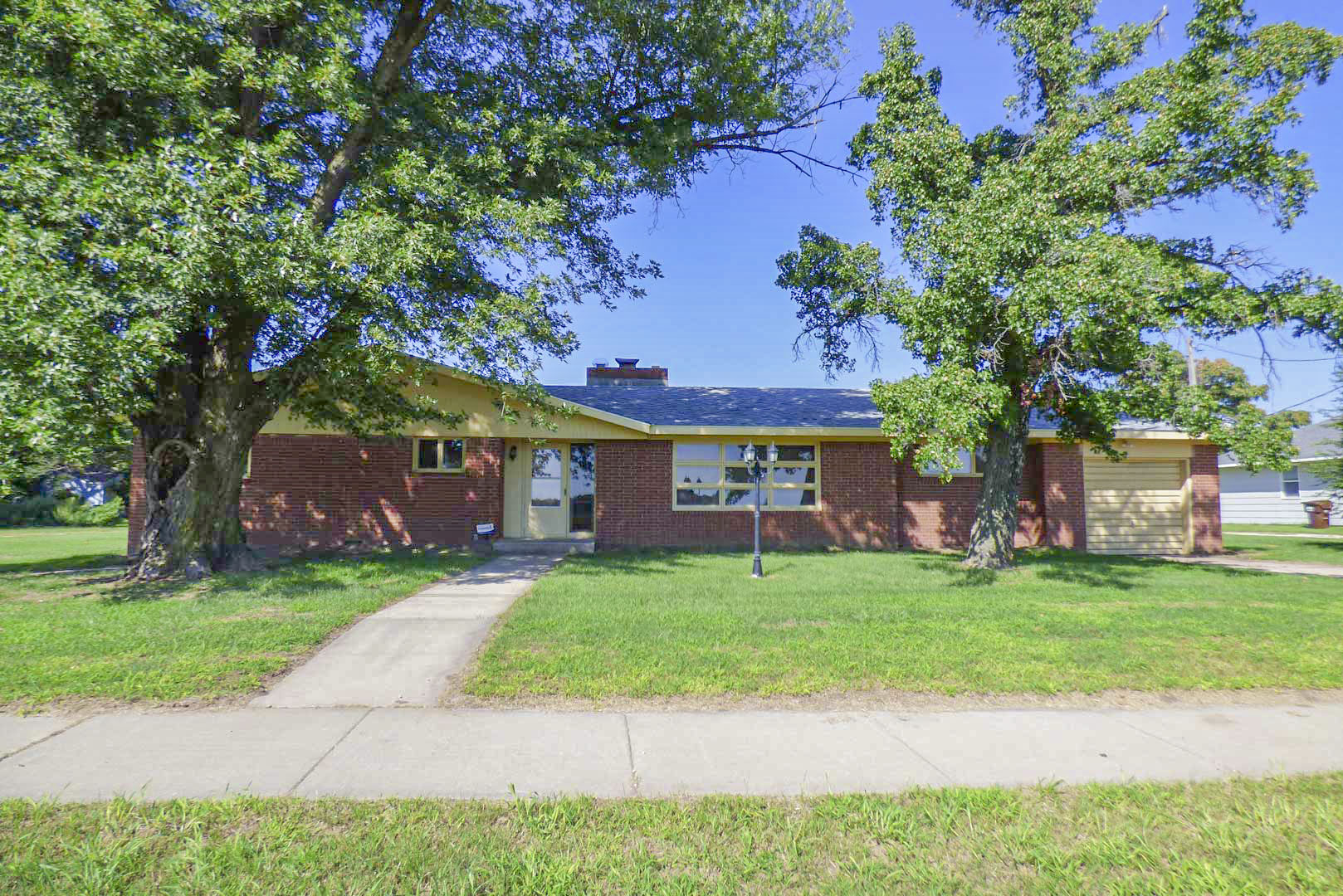 4339 S Meridian Ave, WICHITA, KS 67217 McCurdy Real Estate & Auction