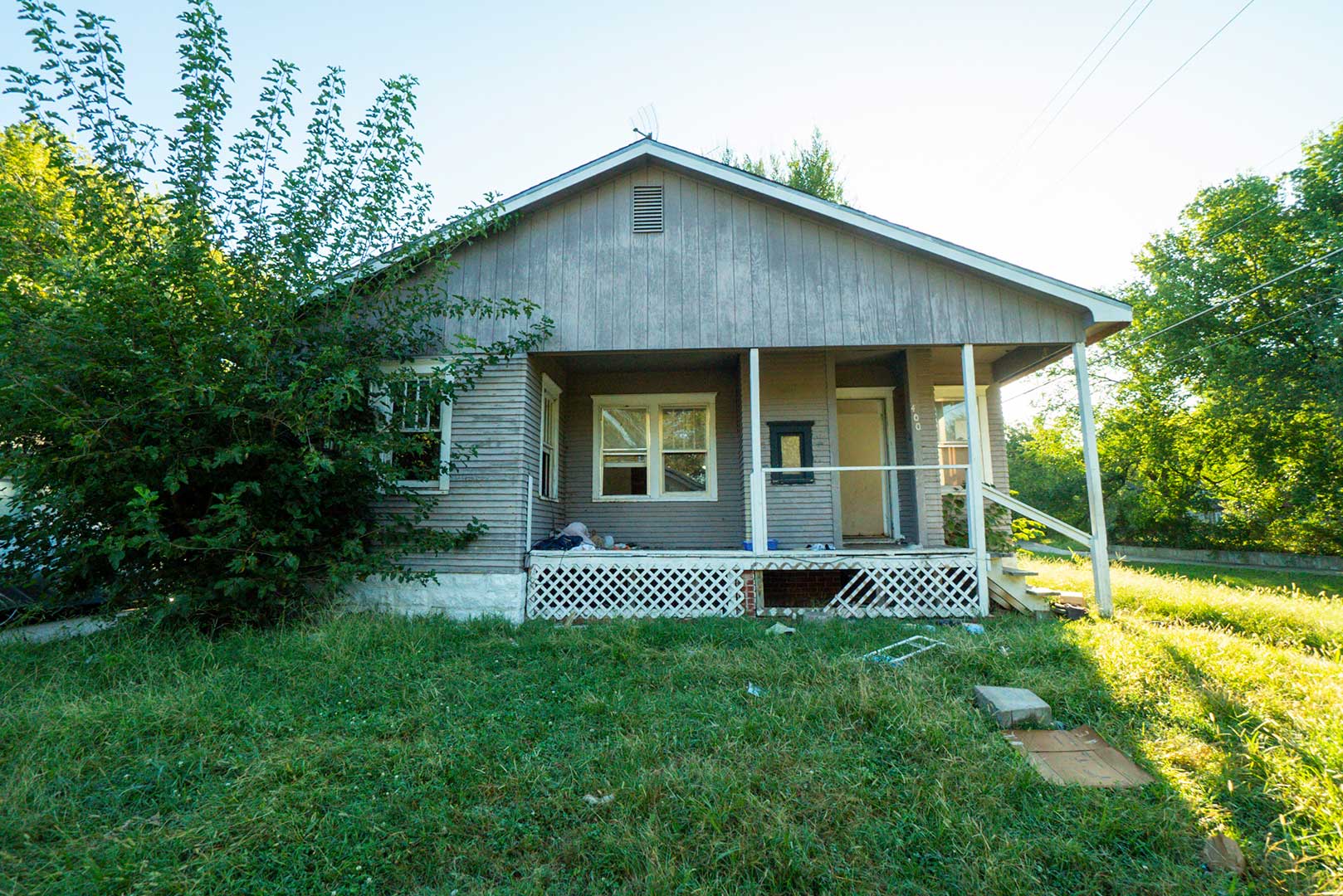 400 N. Madison Ave., WICHITA, KS 67214 McCurdy Real Estate & Auction