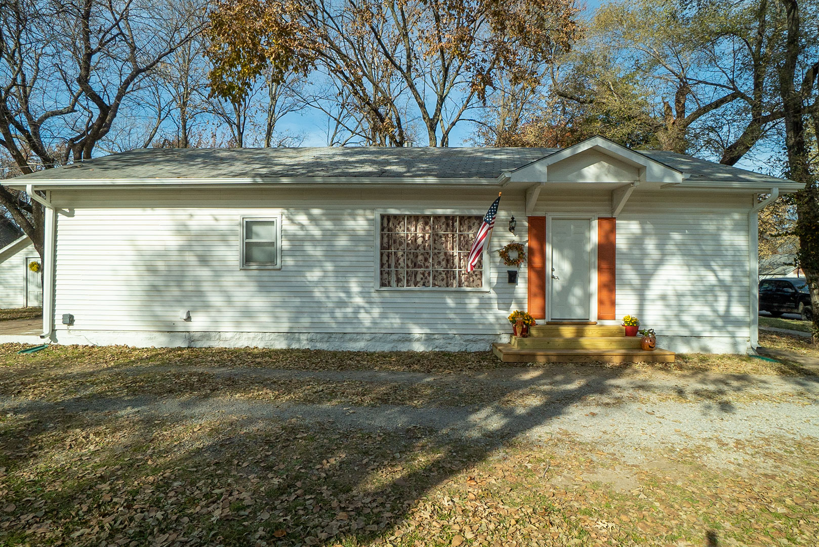 317 S. Atchinson St., EL DORADO, KS 67042 McCurdy Real Estate & Auction