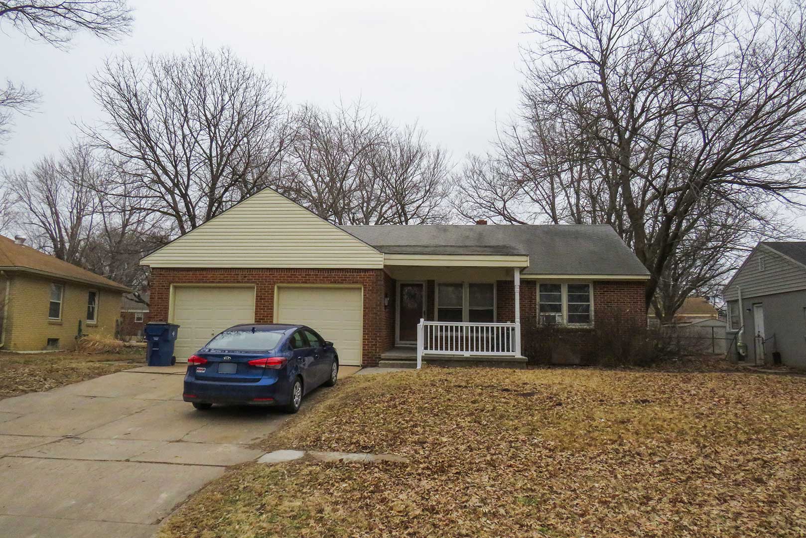 2018 S. Parkwood Ln., WICHITA, KS 67218 McCurdy Real Estate & Auction