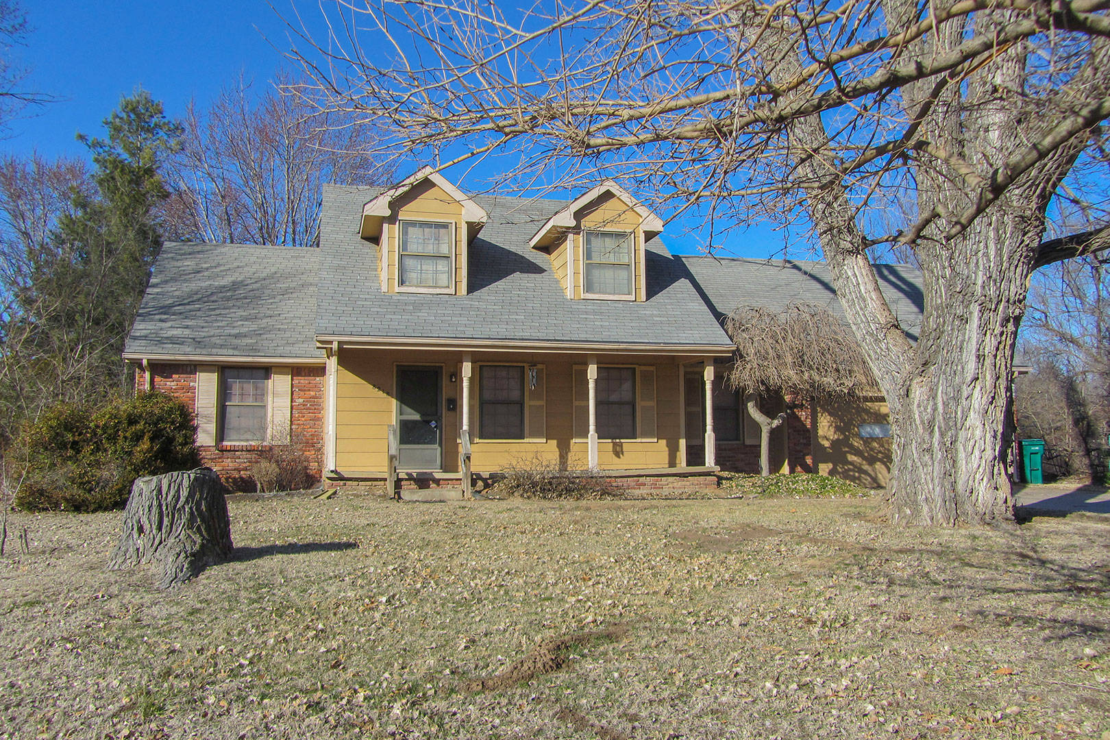 8218 S. Hancock Dr., DERBY, KS 67037 McCurdy Real Estate & Auction