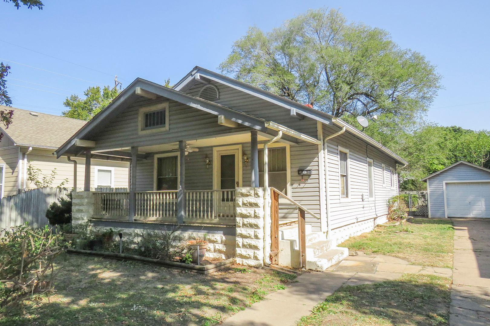 258 N. Martinson Ave., WICHITA, KS 67203 McCurdy Real Estate & Auction