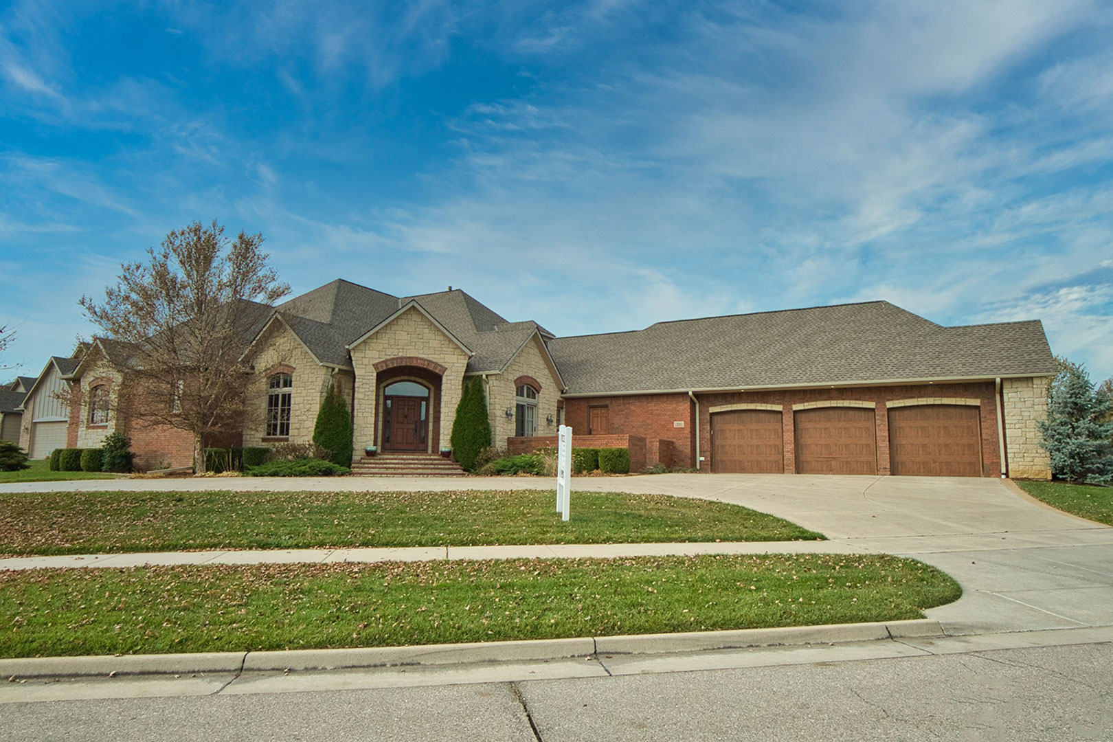 13001 E. Reeds Cove Ct., WICHITA, KS 67230 McCurdy Real Estate