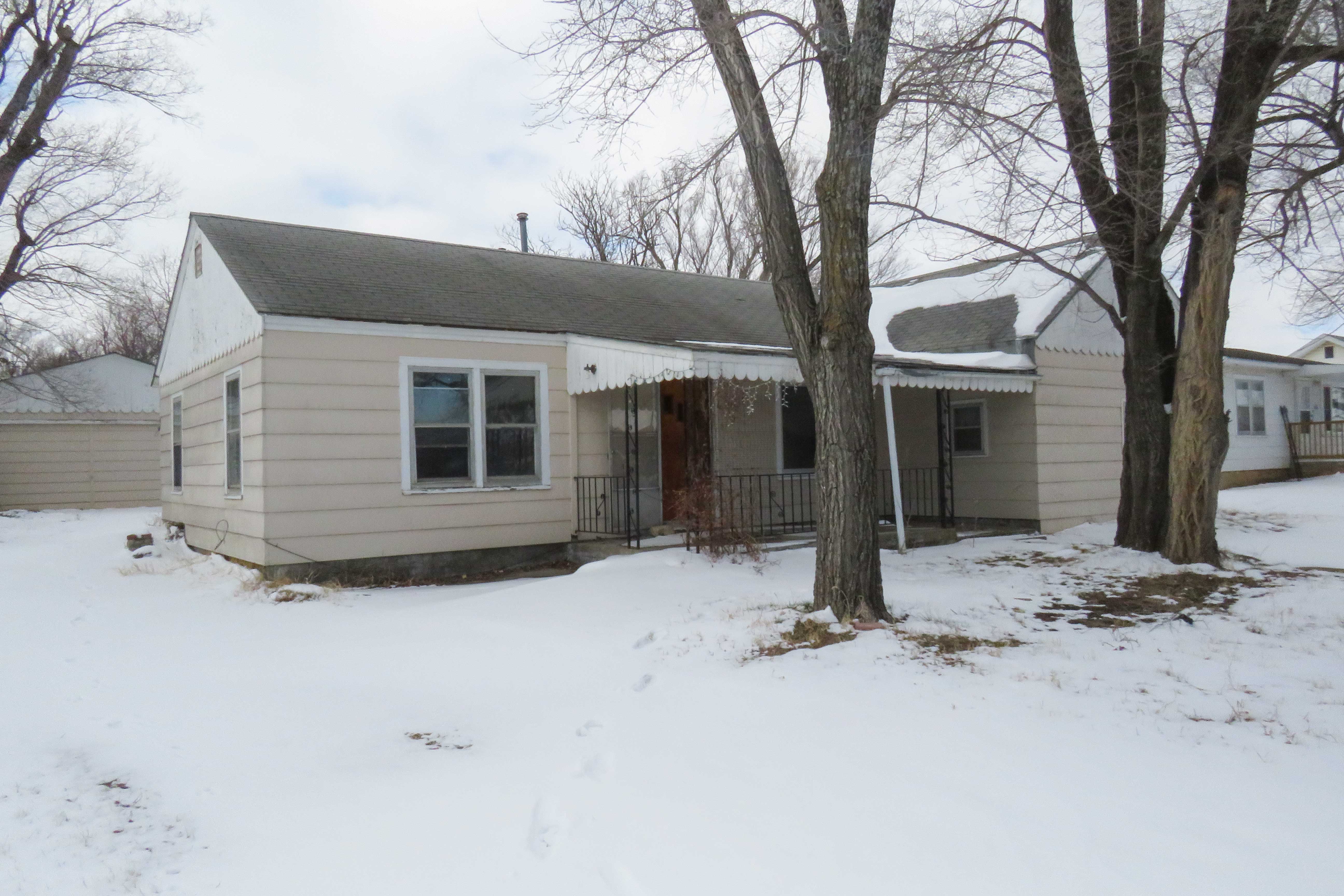 507 N. Hillcrest St., EL DORADO, KS 67042 McCurdy Real Estate & Auction