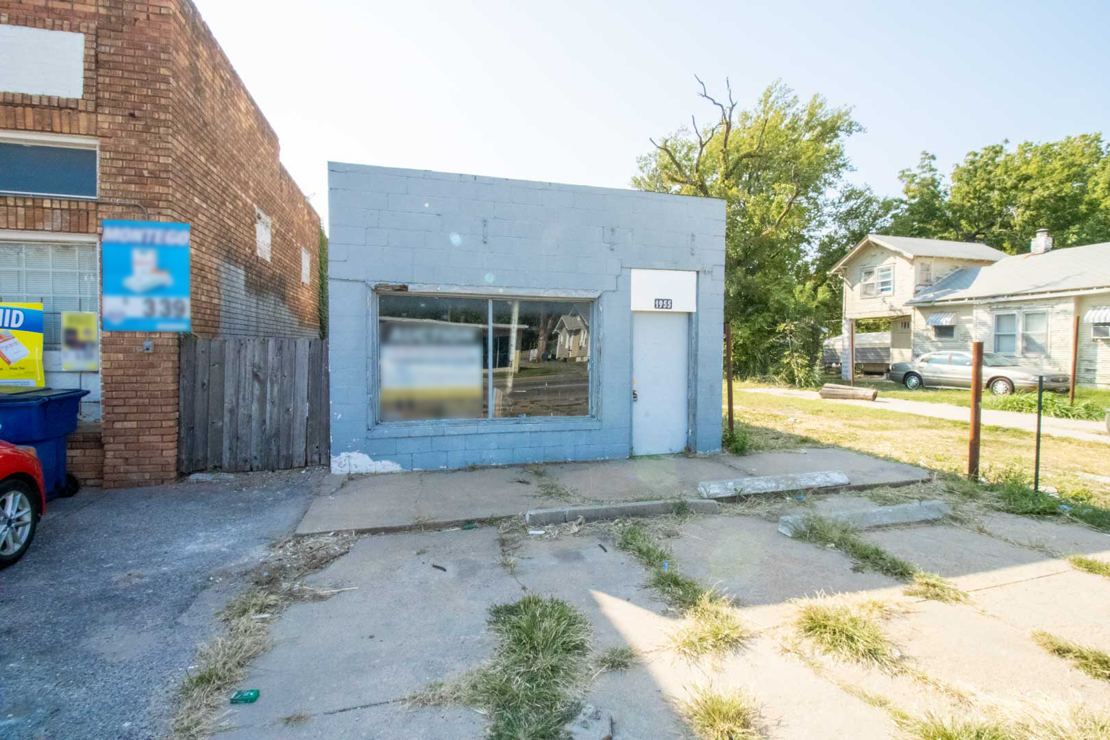 1955 S. Broadway Ave., WICHITA, KS 67211 McCurdy Real Estate & Auction