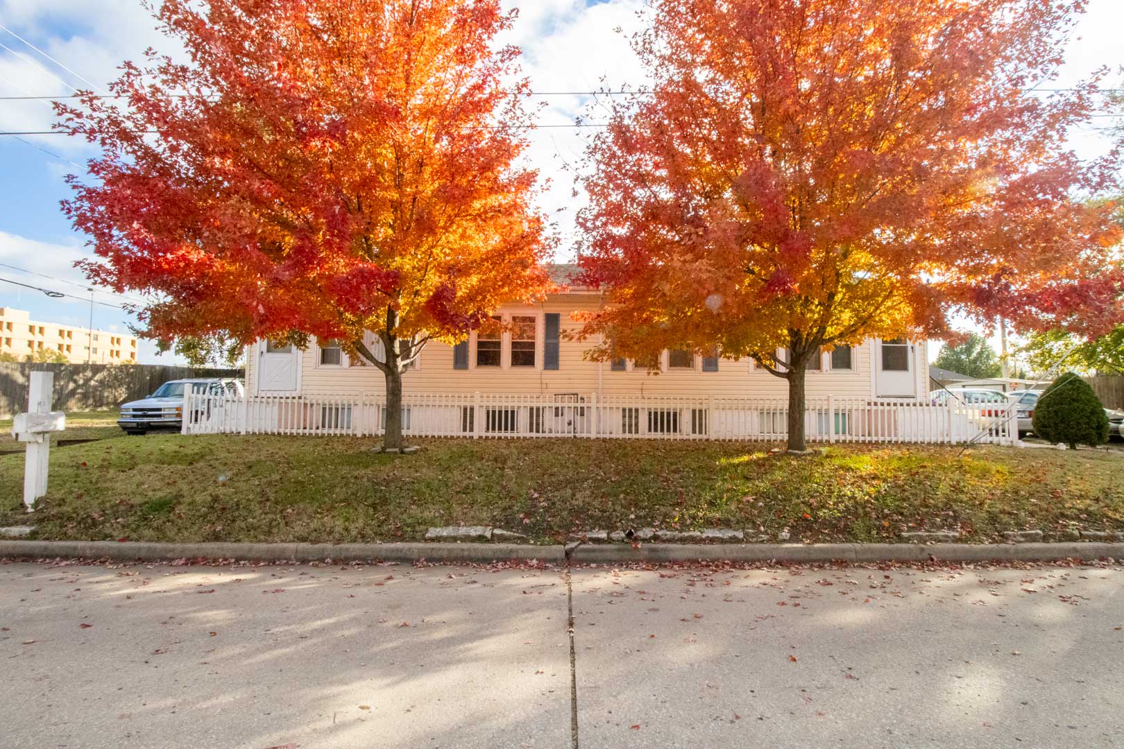 2801-w-elm-st-wichita-ks-67203-mccurdy-real-estate-auction