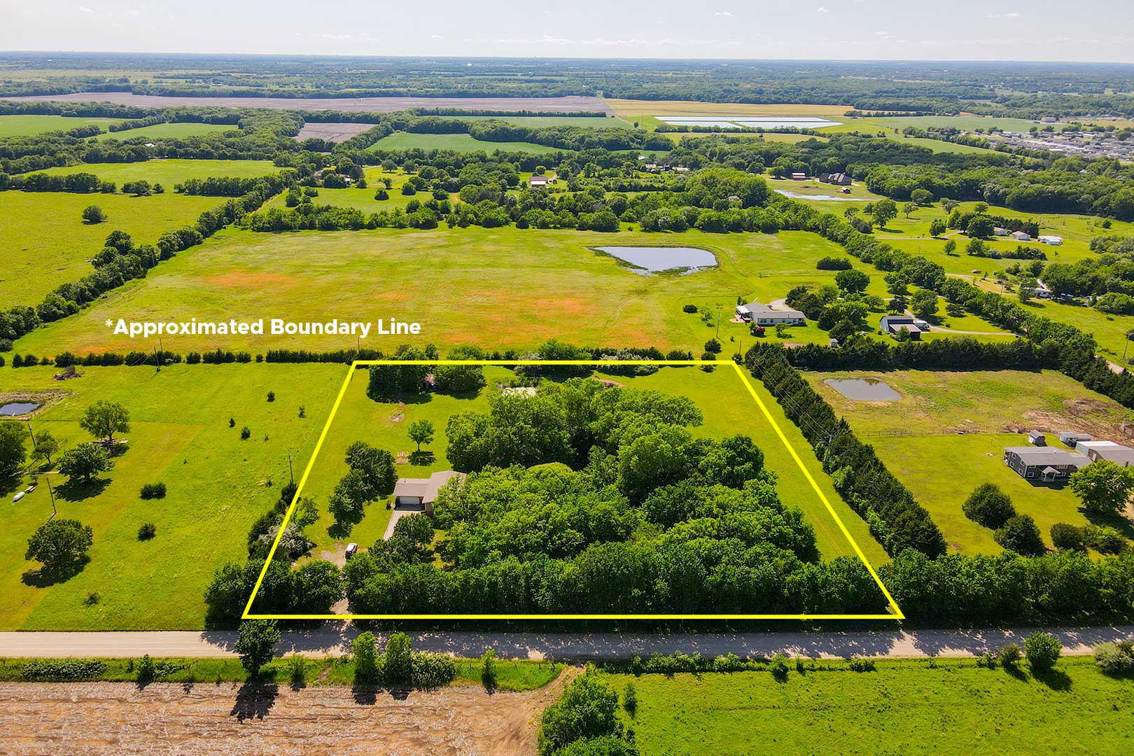 3139 SW Hunter Rd., TOWANDA, KS 67144 McCurdy Real Estate & Auction