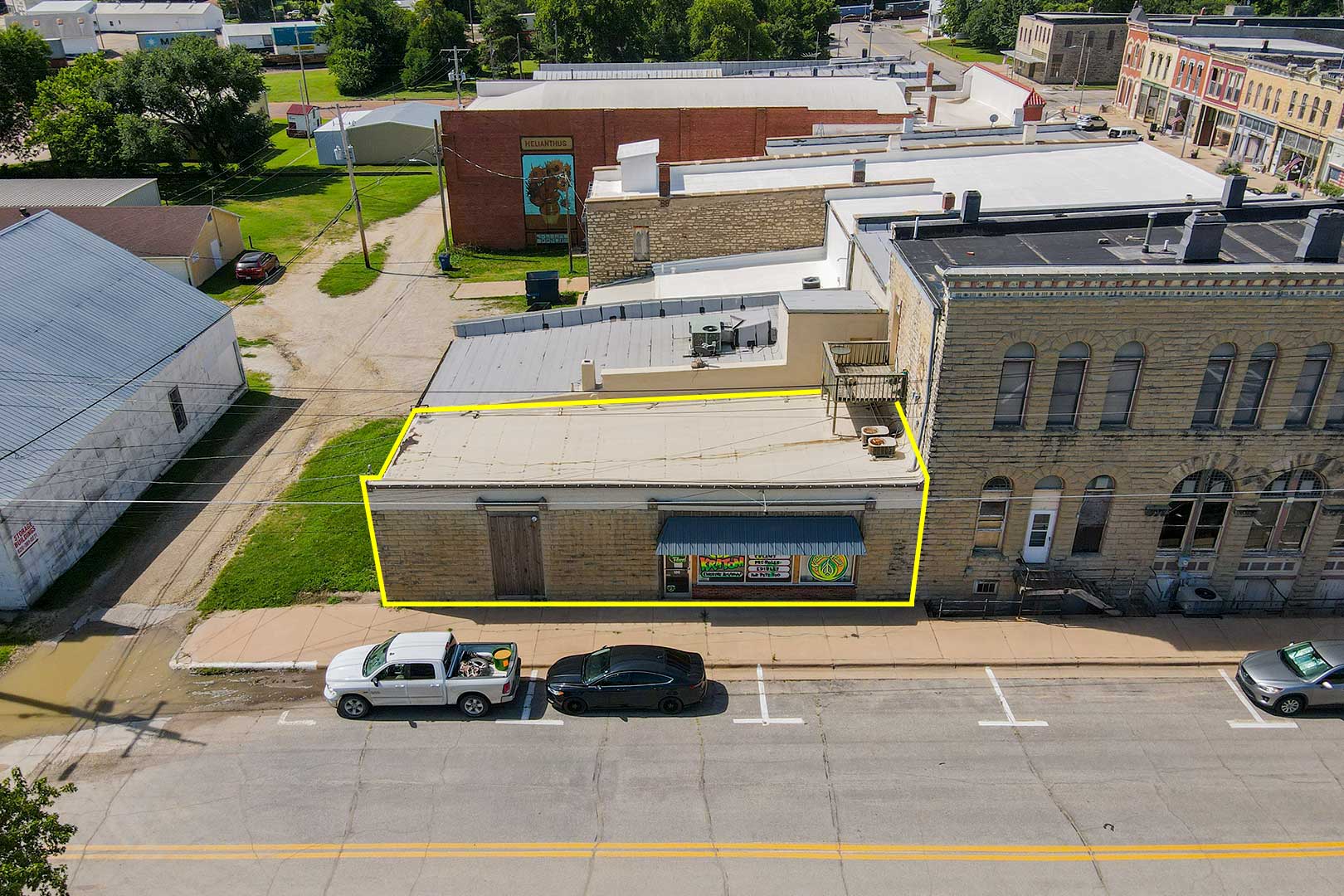 106 E. 2nd, PEABODY, KS 66866 McCurdy Real Estate & Auction