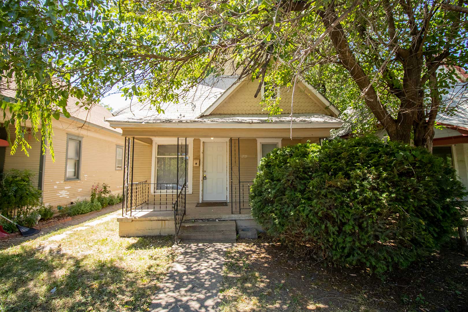 1719 N. St. Francis Ave., WICHITA, KS 67214 McCurdy Real Estate & Auction