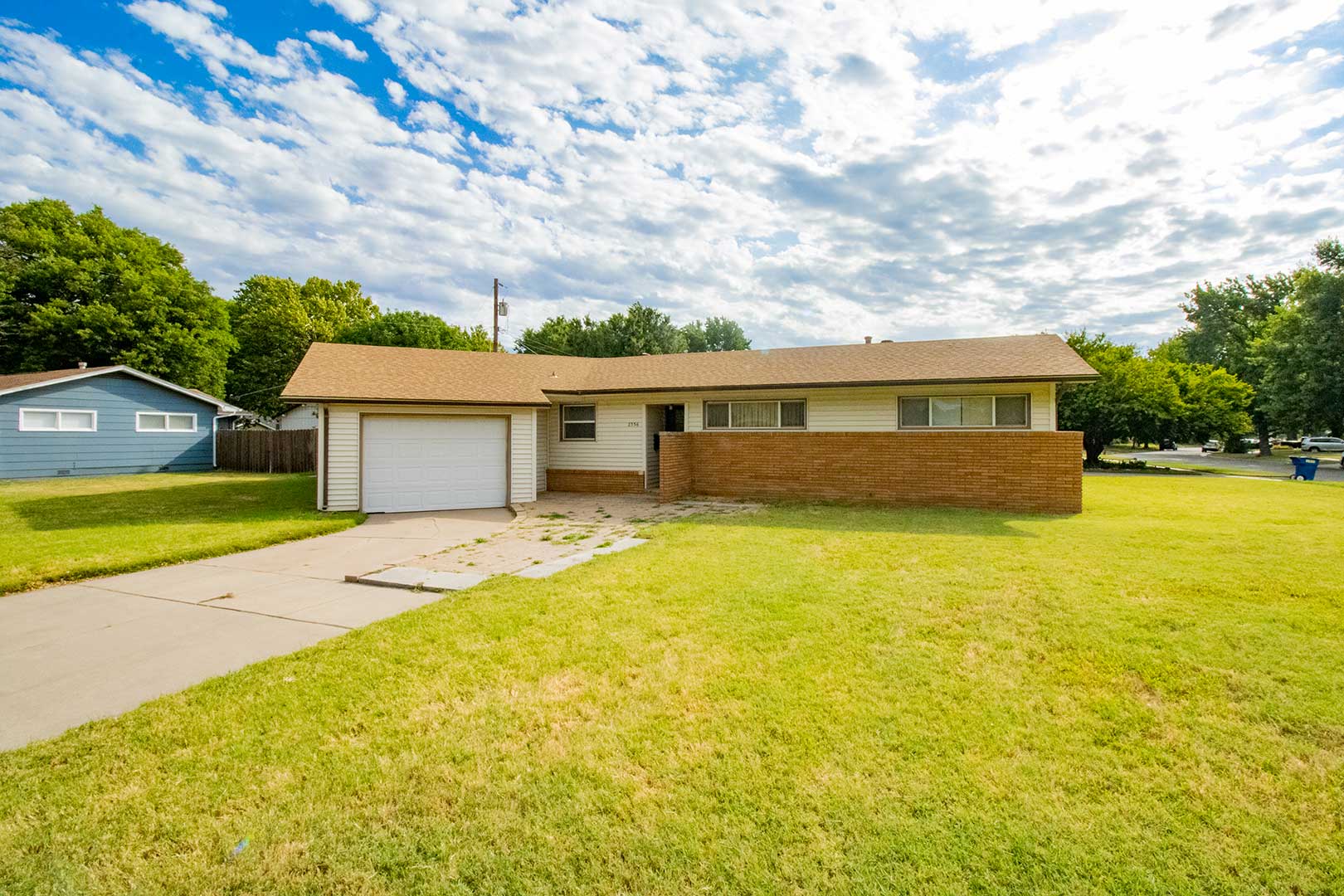 2356 N. Halstead St., WICHITA, KS 67204 McCurdy Real Estate & Auction
