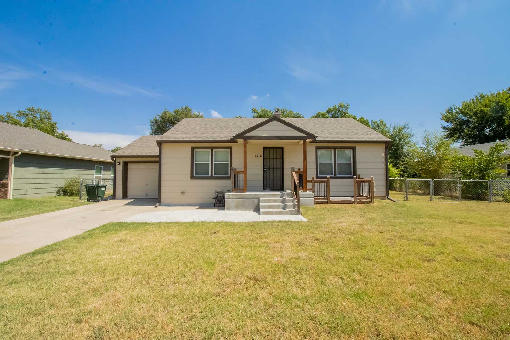 1216 N Green St., WICHITA, KS 67214 McCurdy Real Estate & Auction