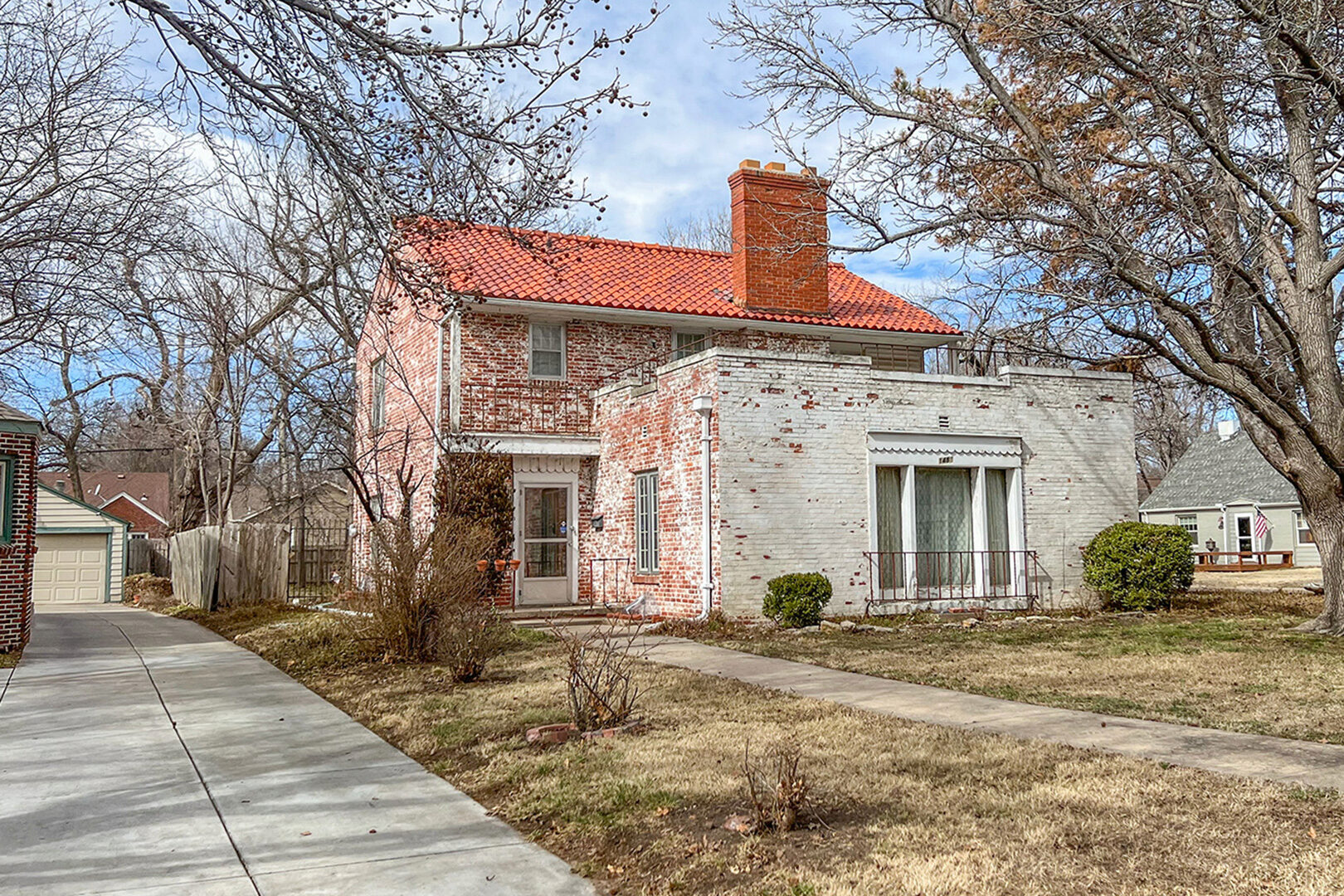 1481 N. Ave., WICHITA, KS 67203 McCurdy Real Estate & Auction