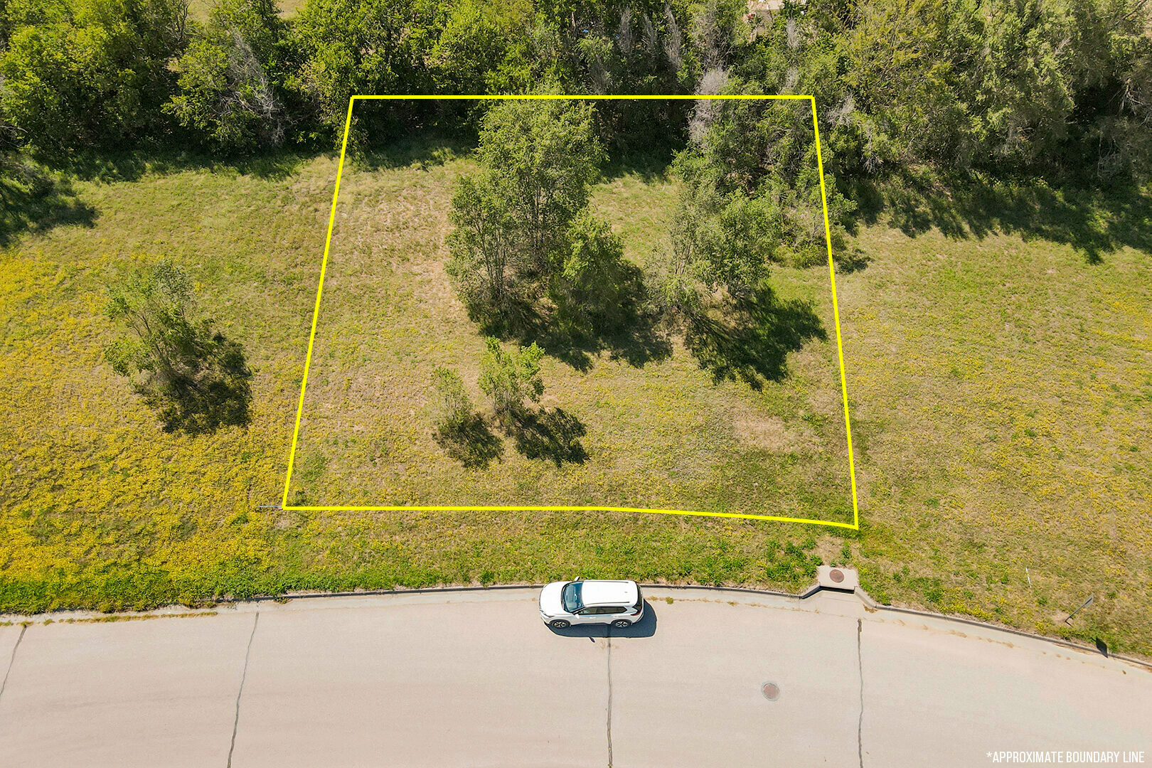(Bentley) ABSOLUTE Parcel 2 0.24 +/ Acre Residential Lot, 0.24 +/ Acre Lot On Devinshire Ave